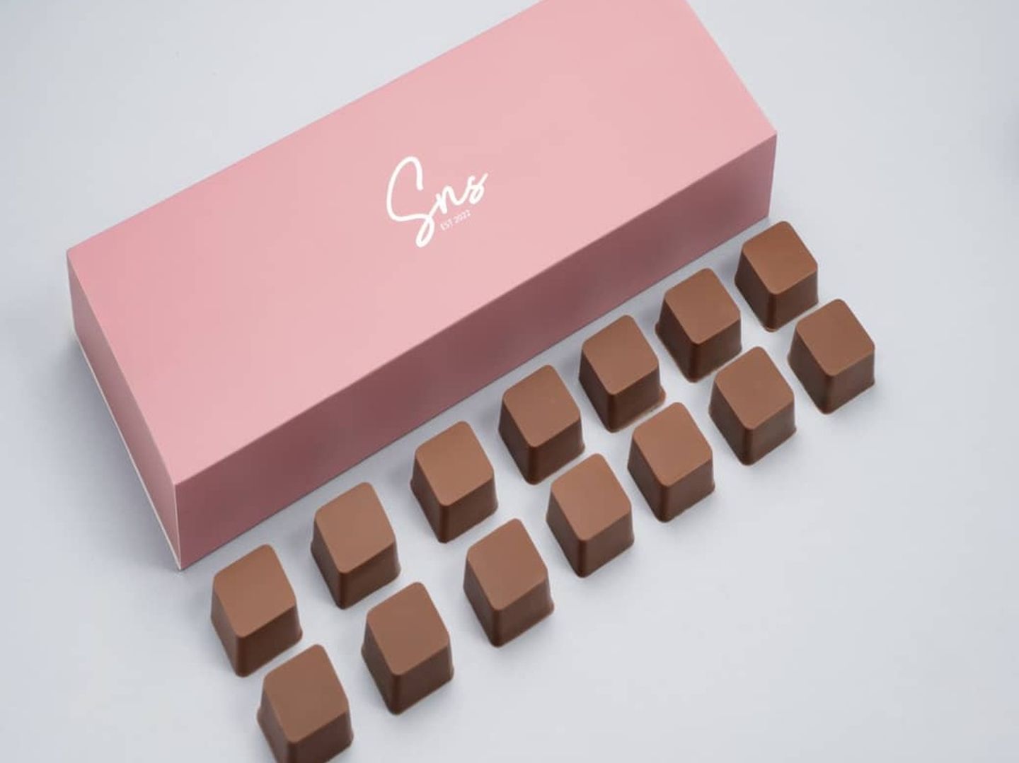 Almond Chocolate Box
