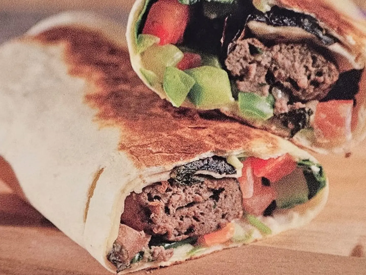 ساندويش كباب لحم صغير