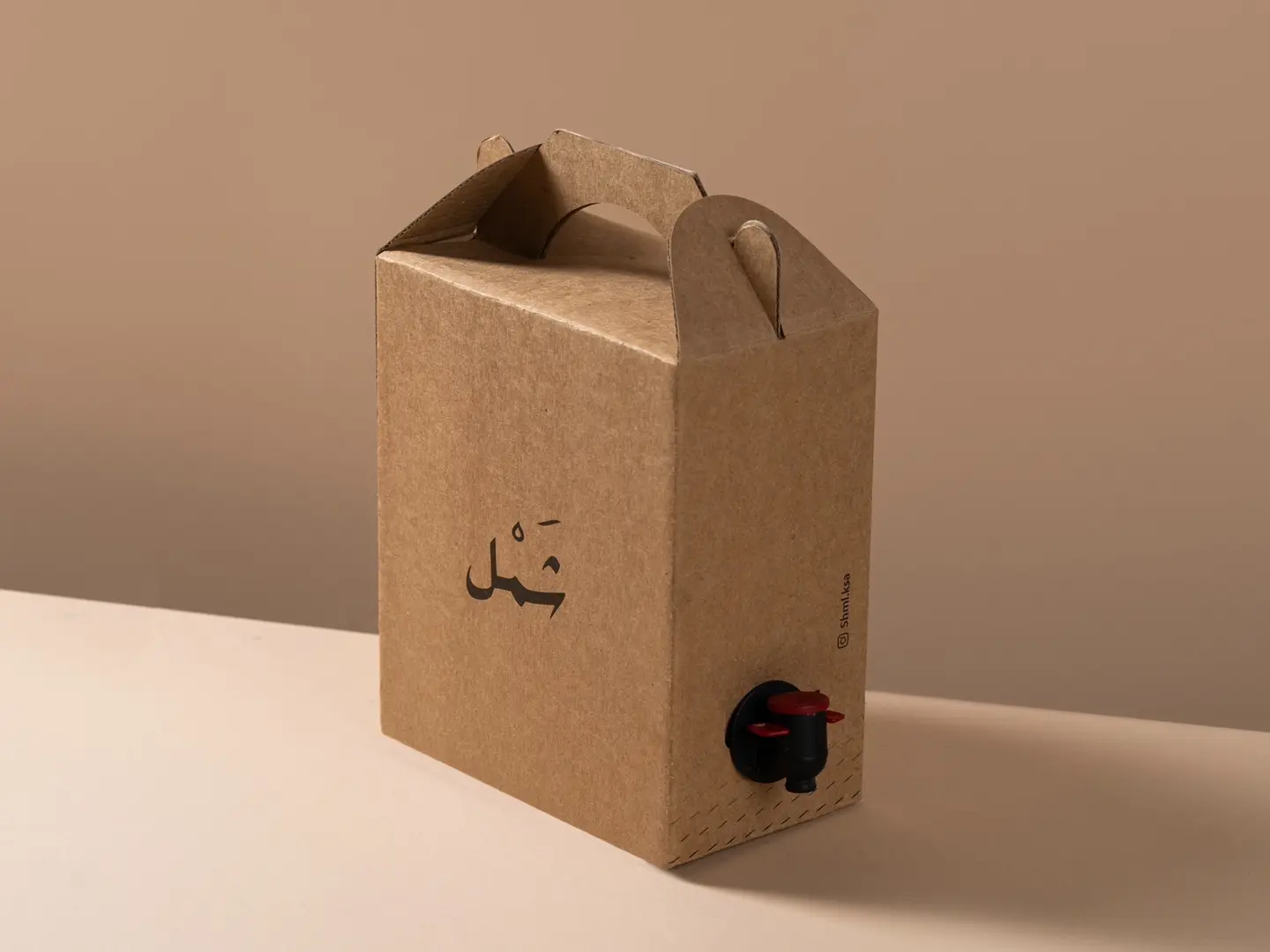بوكس قهوة سوداء حار
