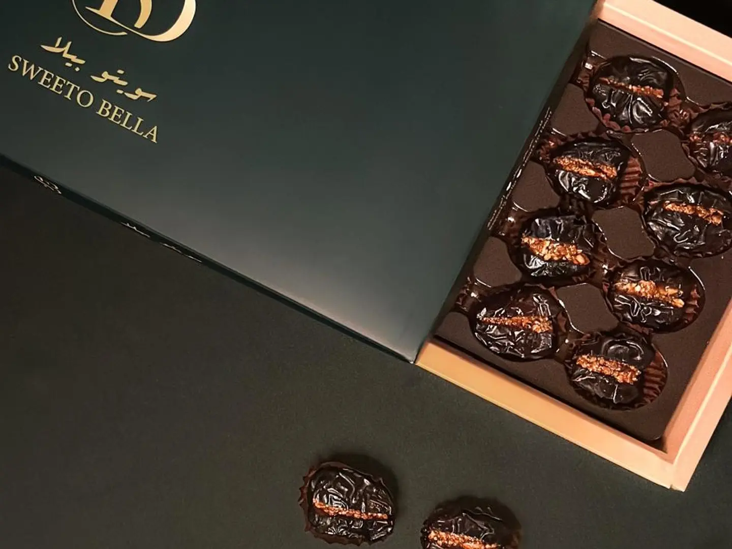 تمر عجوة سويتو بيلا