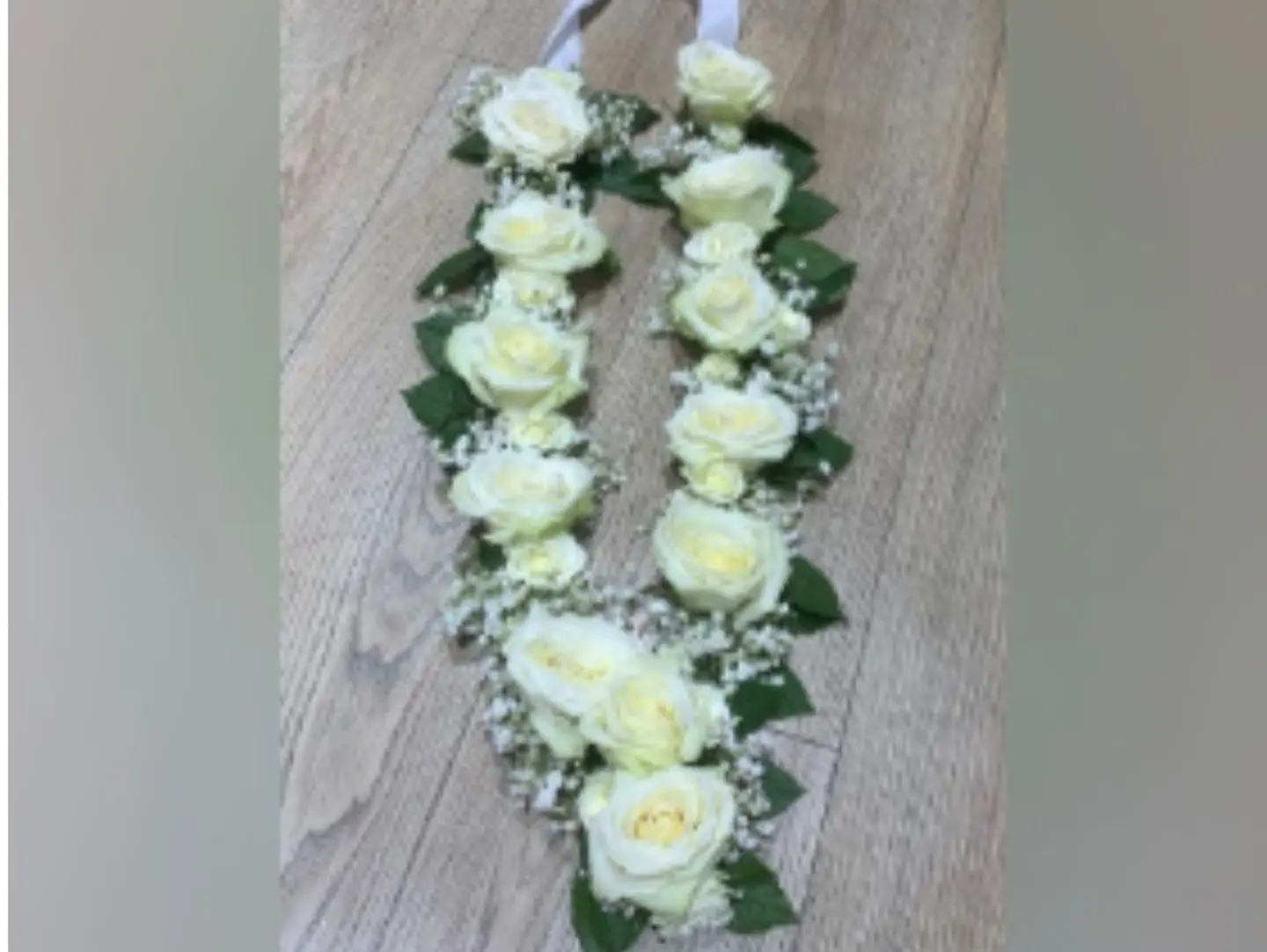 Natural White Damask Rose Necklace