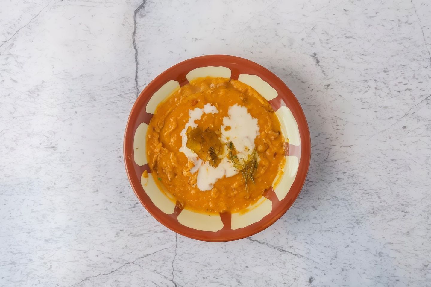 صحن مجنونة فول