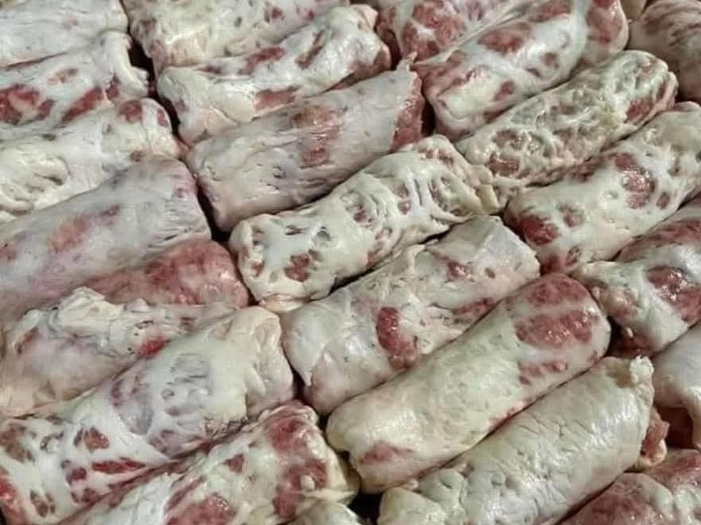 ربع طرب- خبز - سلطة طحينة