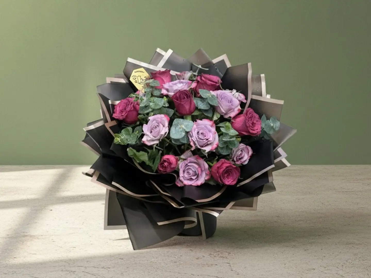 Pearl Purple Bouquet Circle
