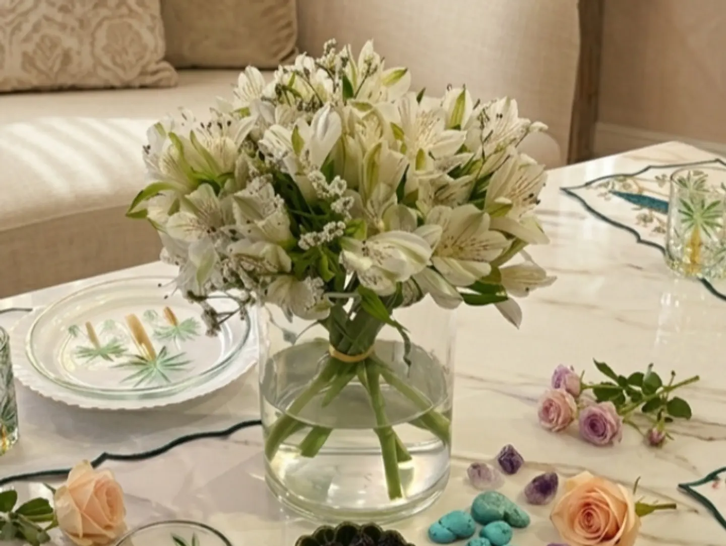 Pure Blooms Vase Astom
