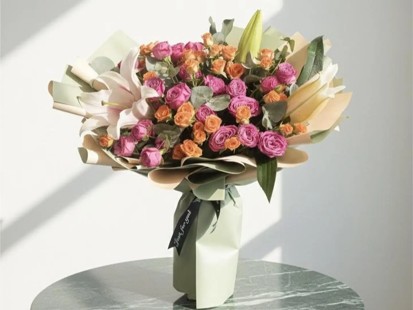 Afnan Fuchsia Bouquet