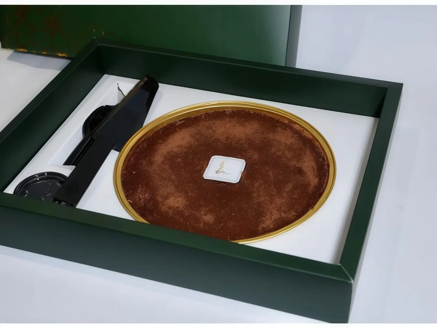 Basbousa With Cinnamon Roll Flavor