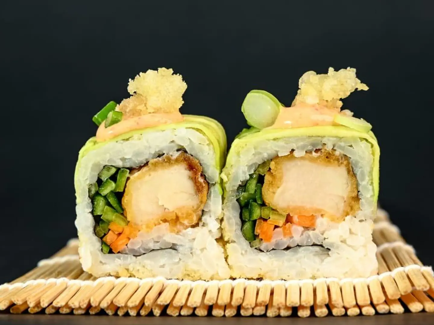 طوكيو رول 4 قطع