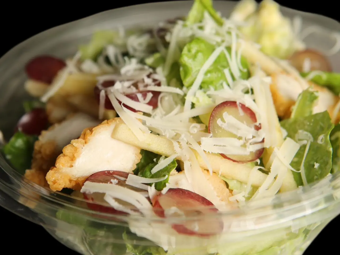 سلطه الدجاج بالعنب