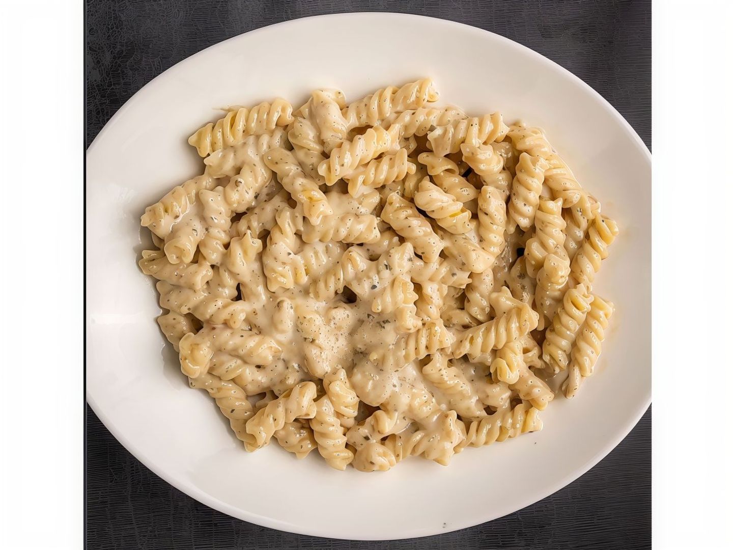 Pasta With White Sauce