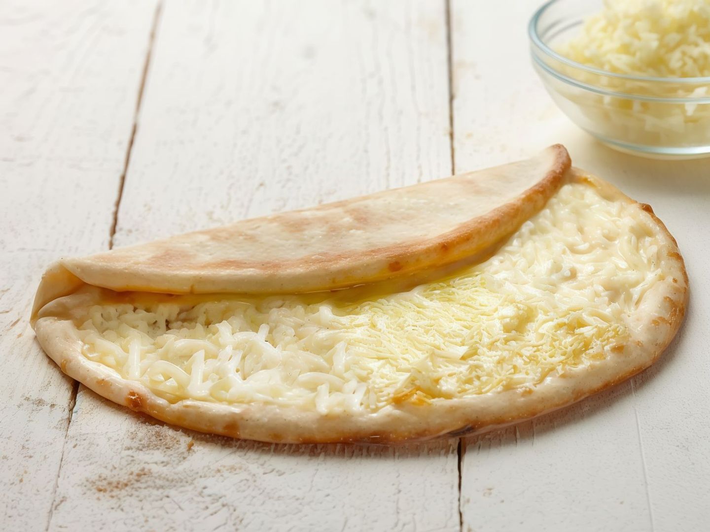 الاجبان الثلاثة