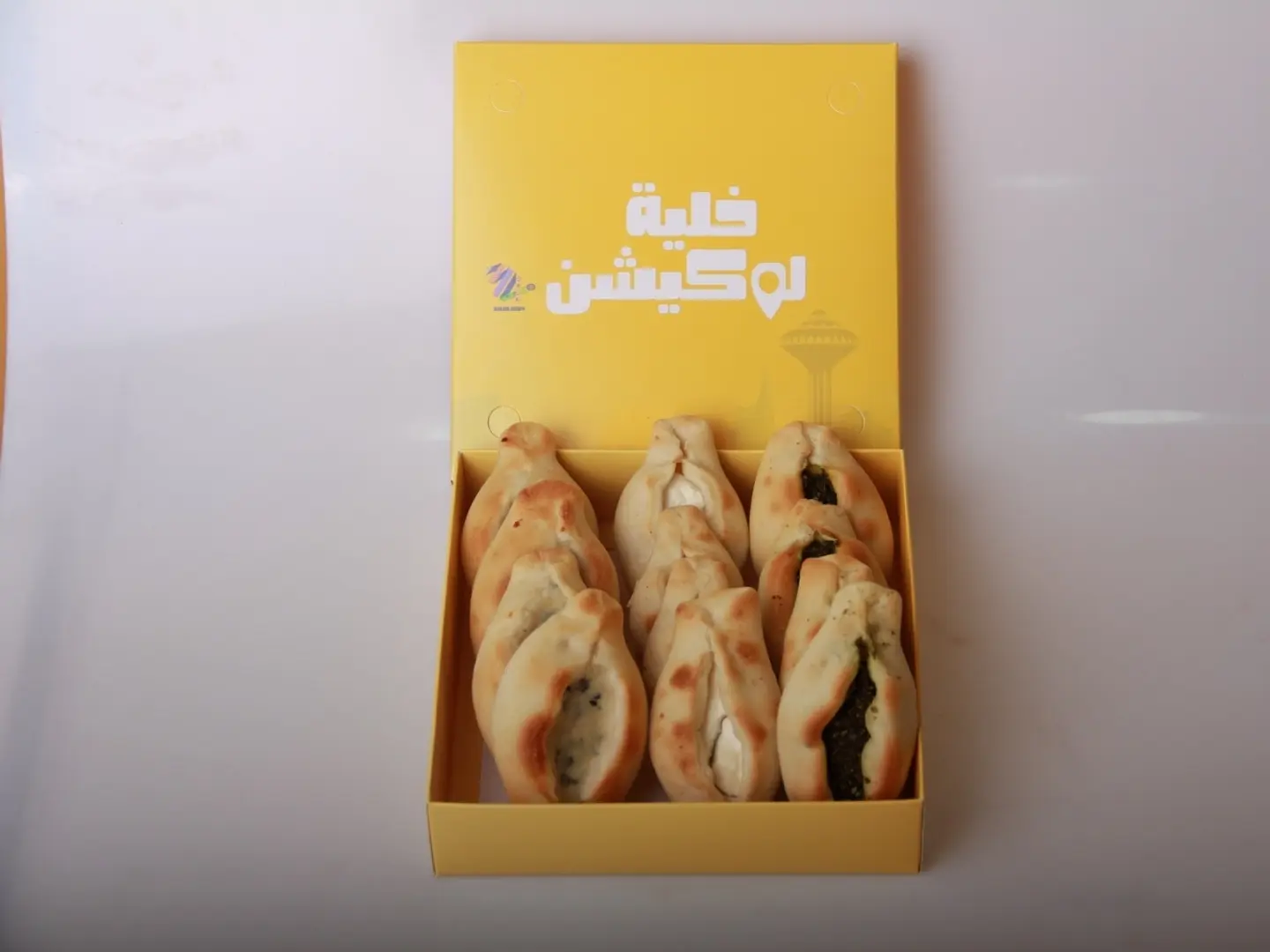 بوكس ميني مناقيش ١٠ حبات