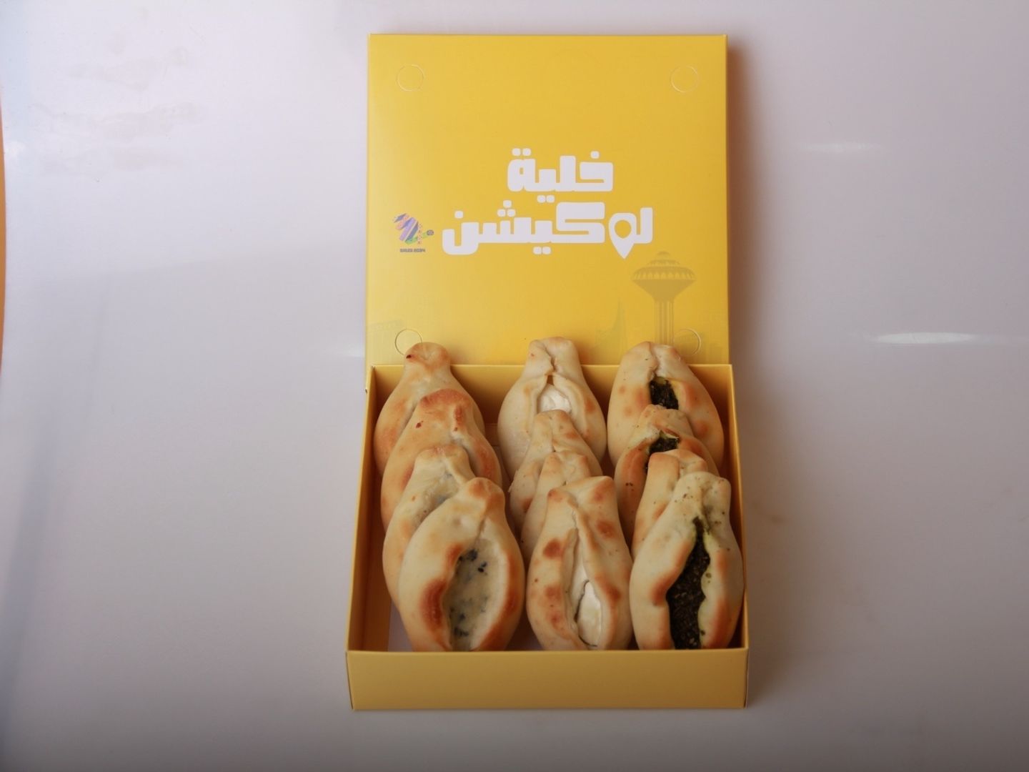 بوكس ميني مناقيش ١٠ حبات