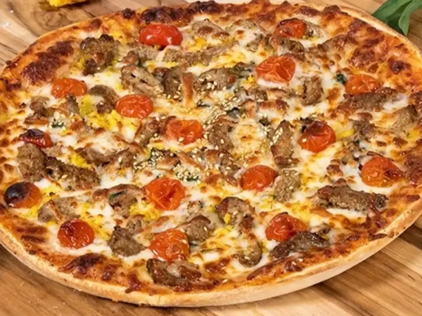 Medium Turkish Meat Kebab Pizza