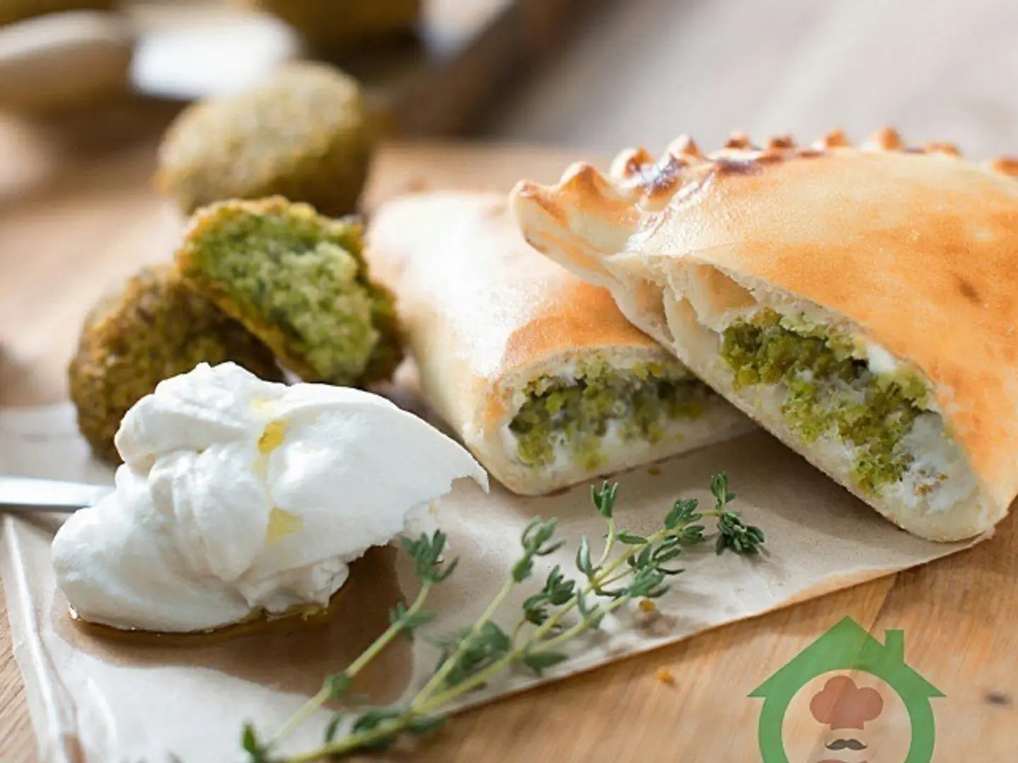 Large Falafel Labneh