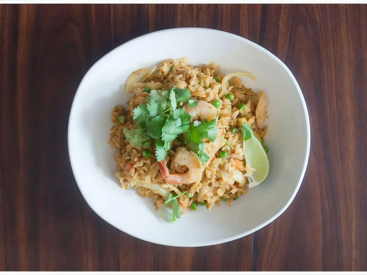 الأرز التايلاندي المقلي