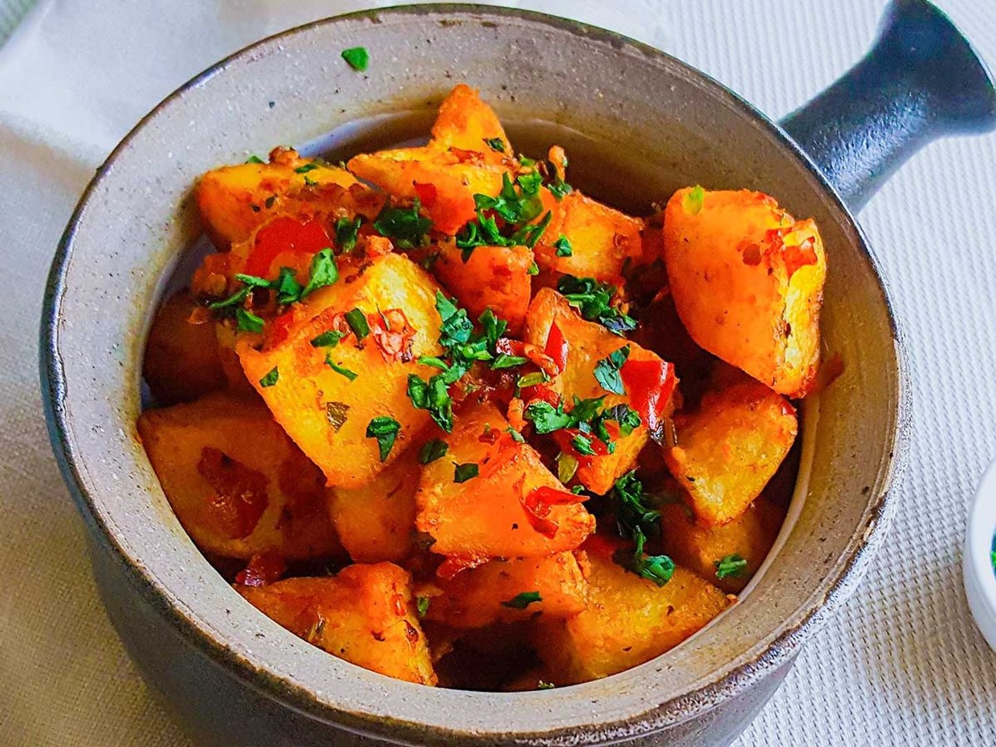 بطاطا حارة