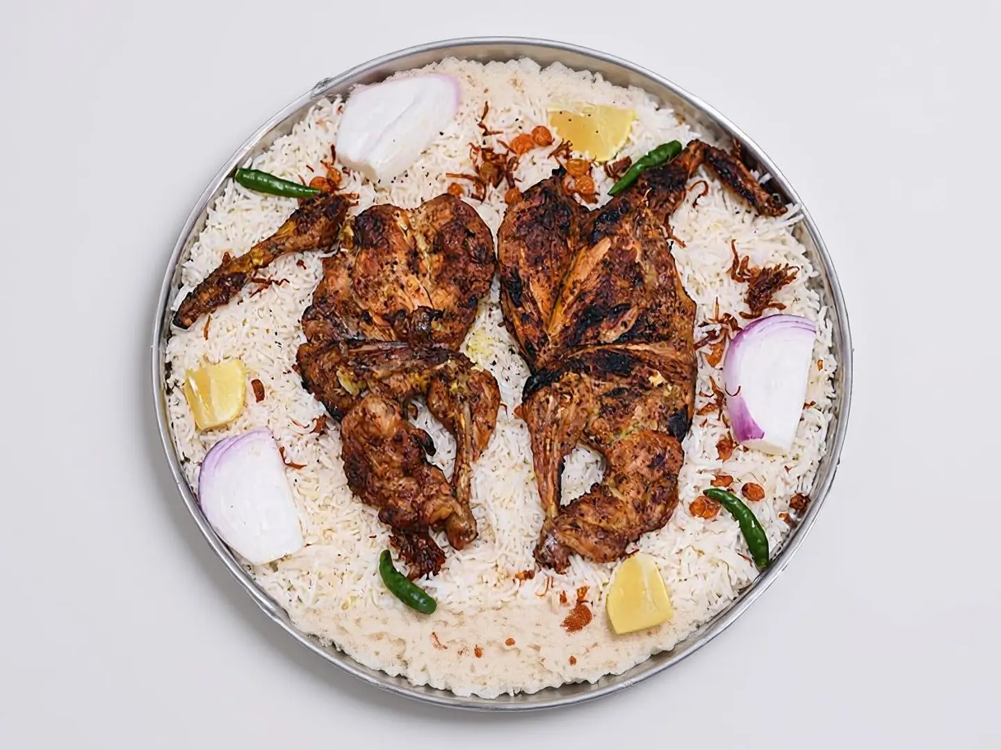 حبة دجاج على الفحم