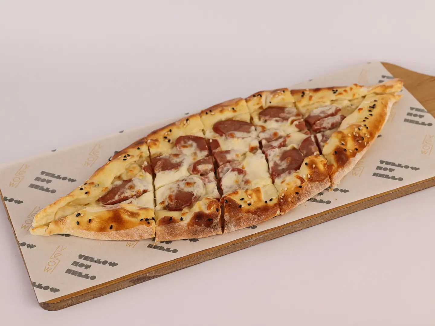 فطيرة نقانق