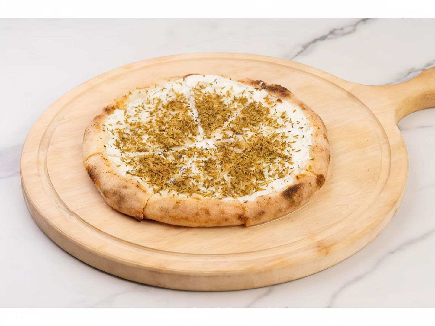 فطيرة لبنة بالزعتر