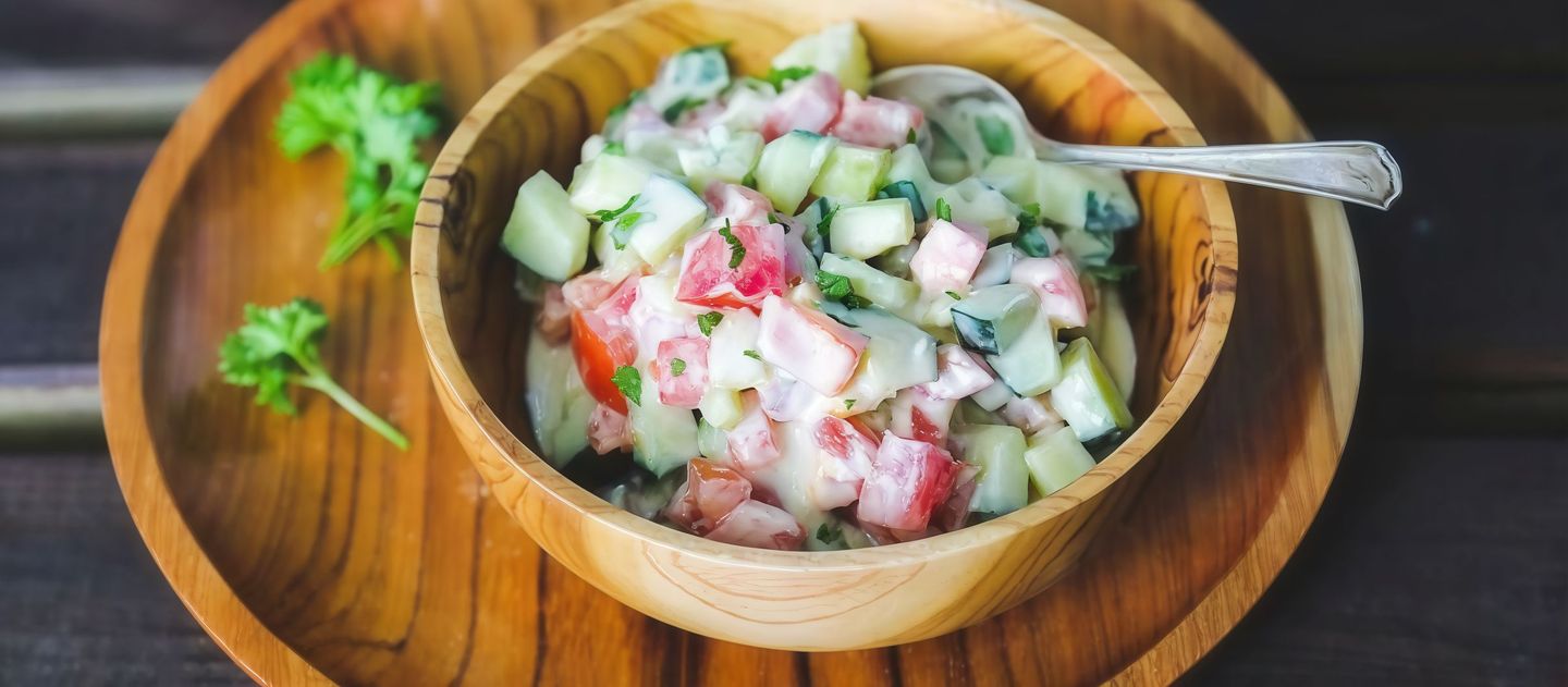 طبق سلطة طحينه صغير