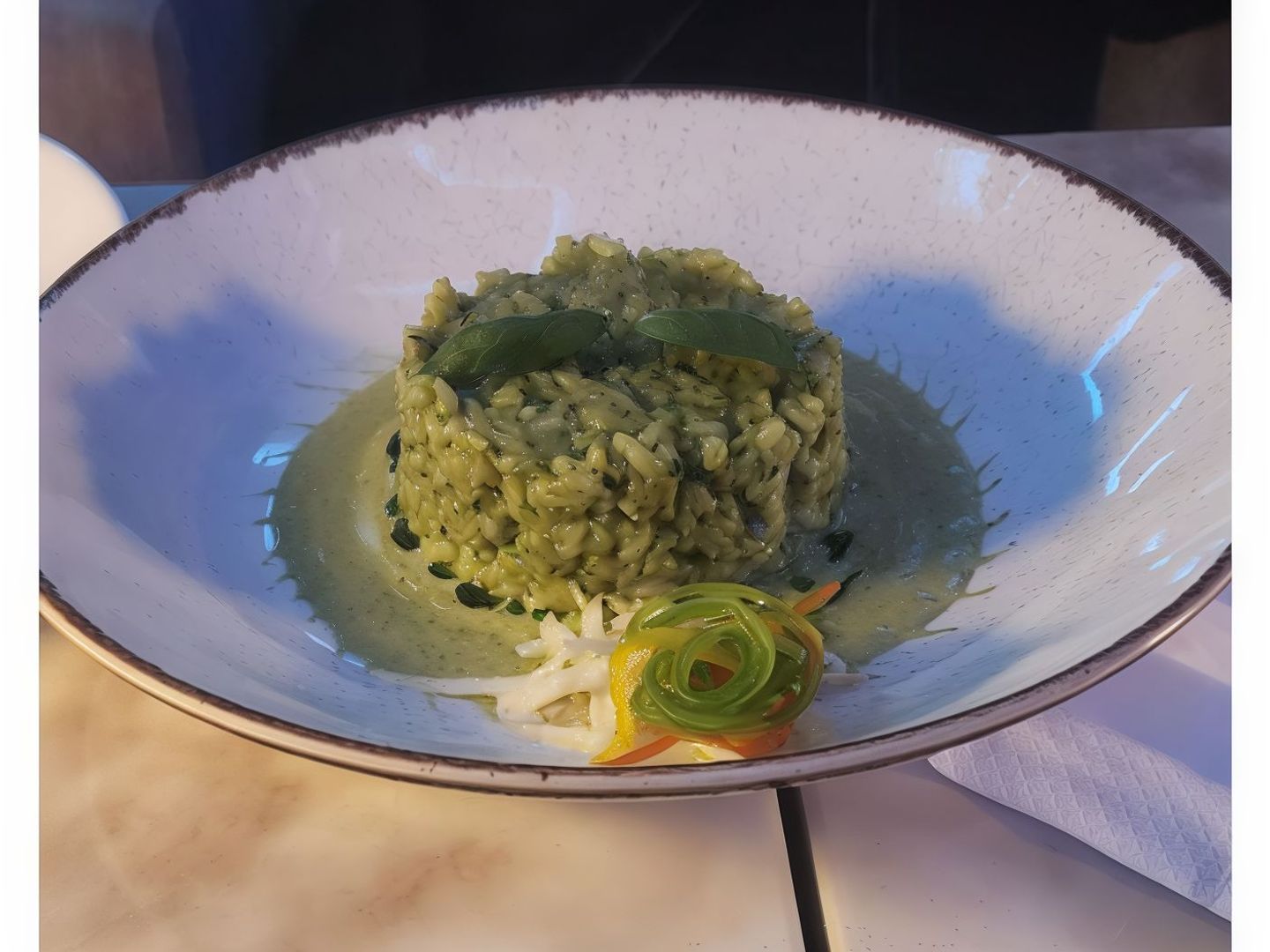 روزيتو بصوص البيستو