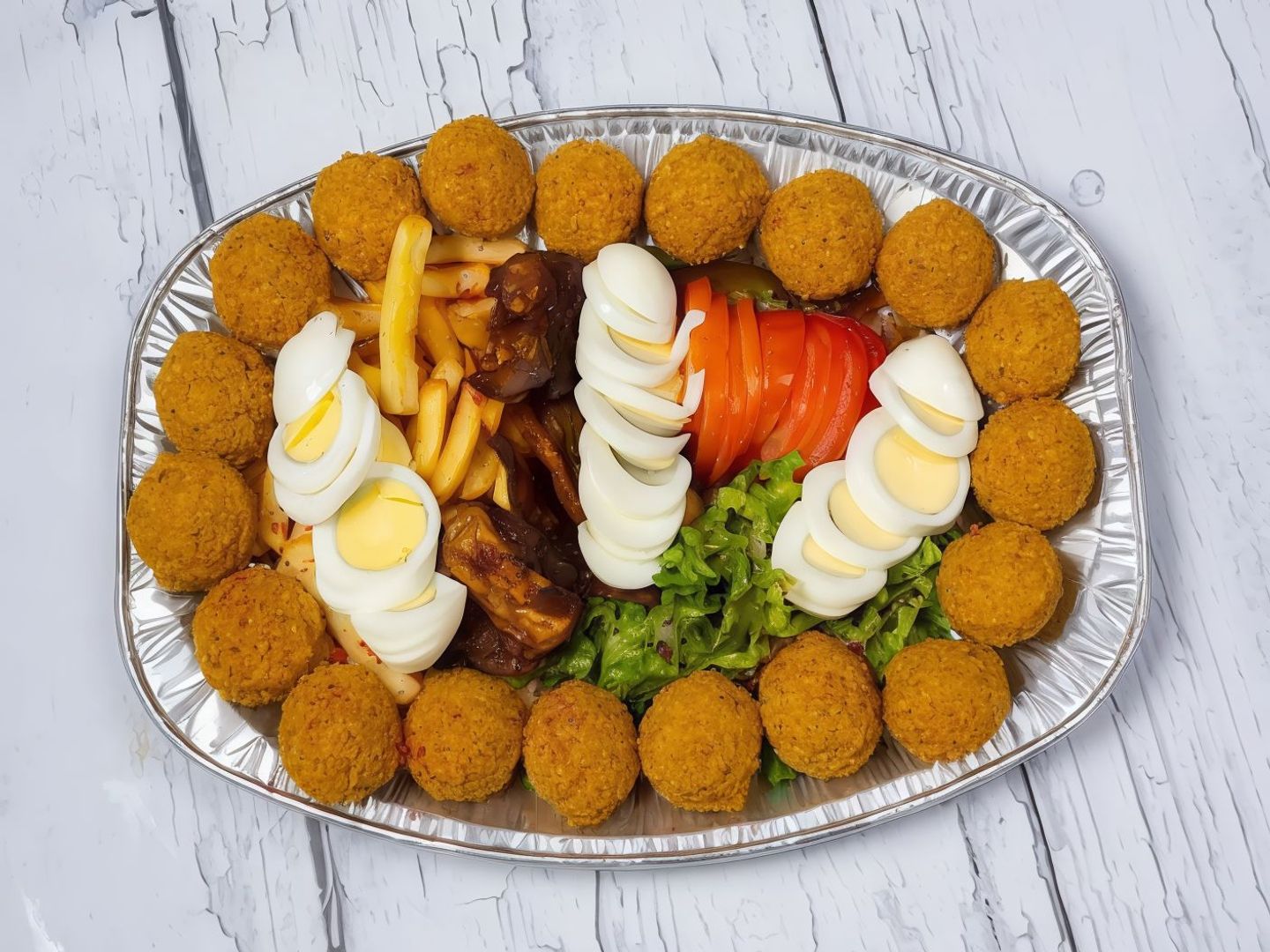 صحن مشكل فلافل