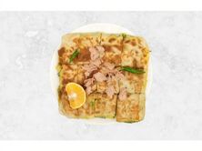 مطبق بالتونة