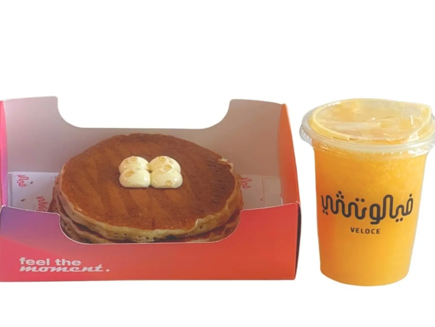 Classic Pancakes With Fresh Orange Juice