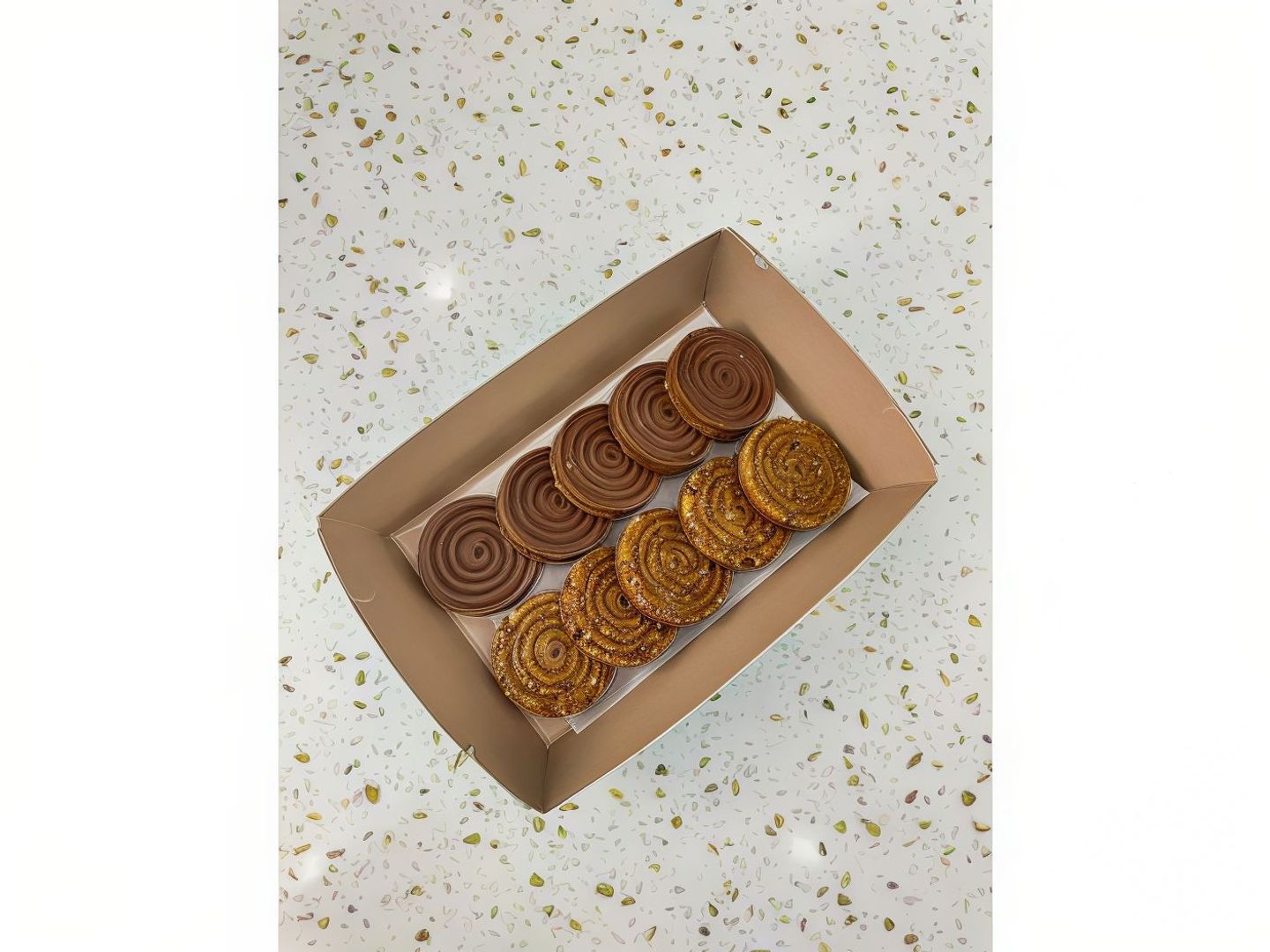 Pistachio Caramelized Box 10 Pieces