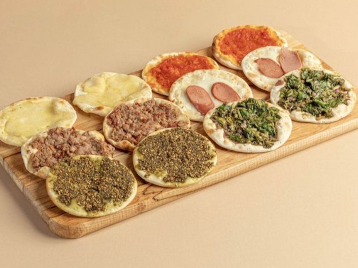 Mini Manakish Mix (12 Pieces)