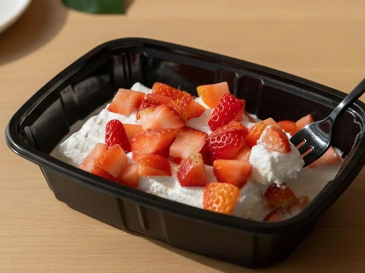 قشطوطة فراولة وصوص فراولة