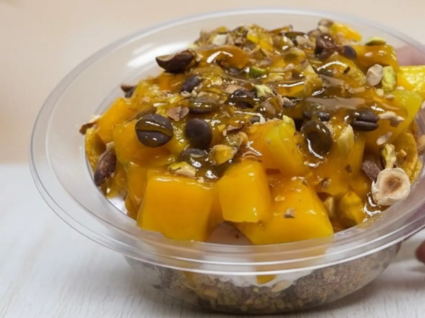 كشري مانجو مع مكسرات