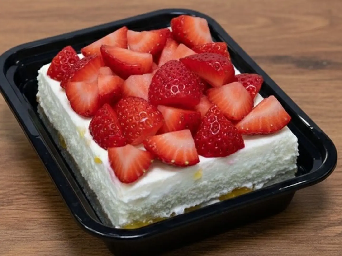 قشطوطه فراوله حجم صغير