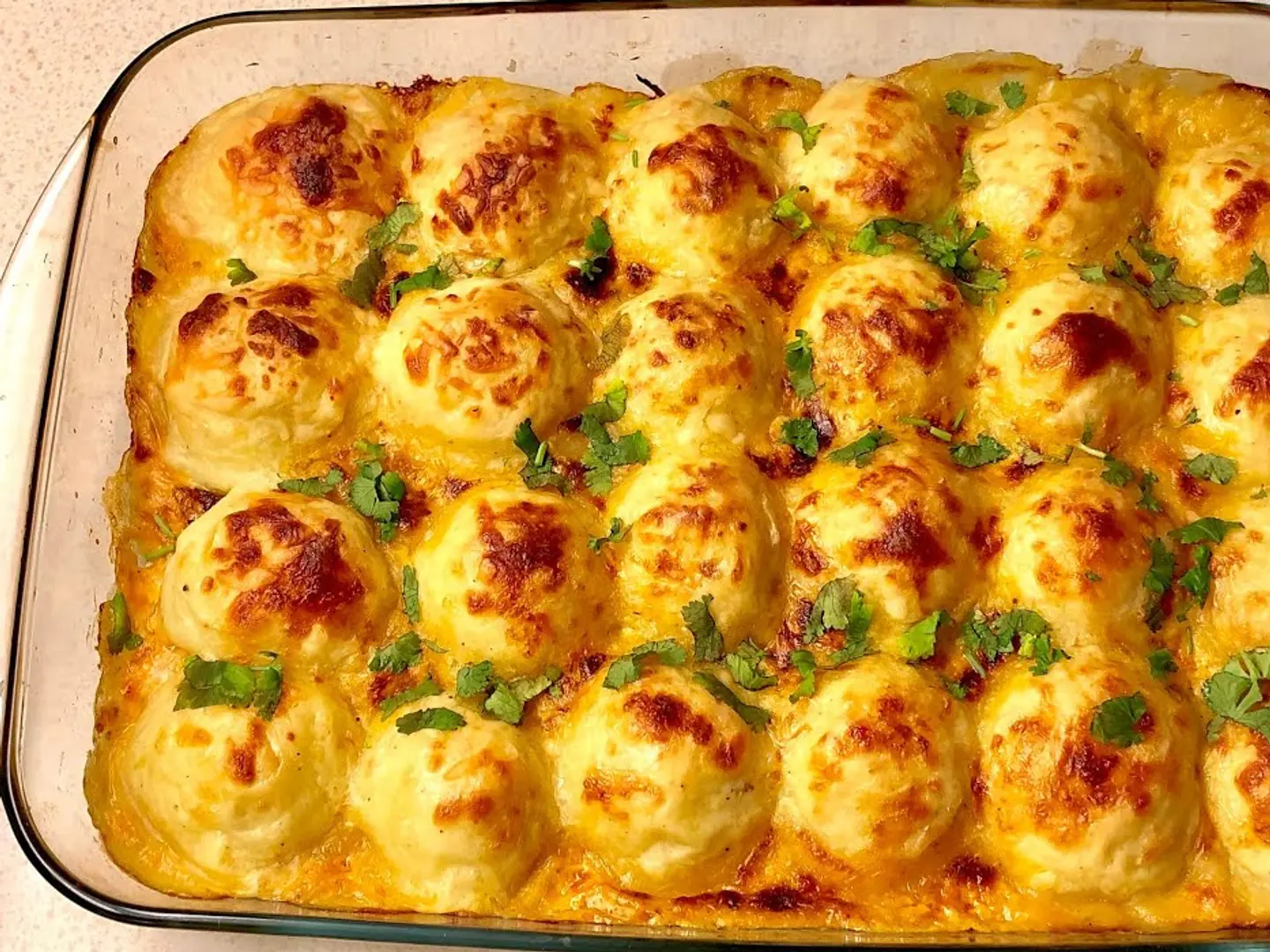 كرات بطاطس كبير