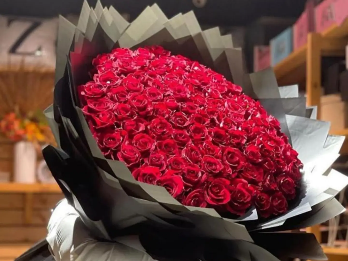 Flowers Rassel