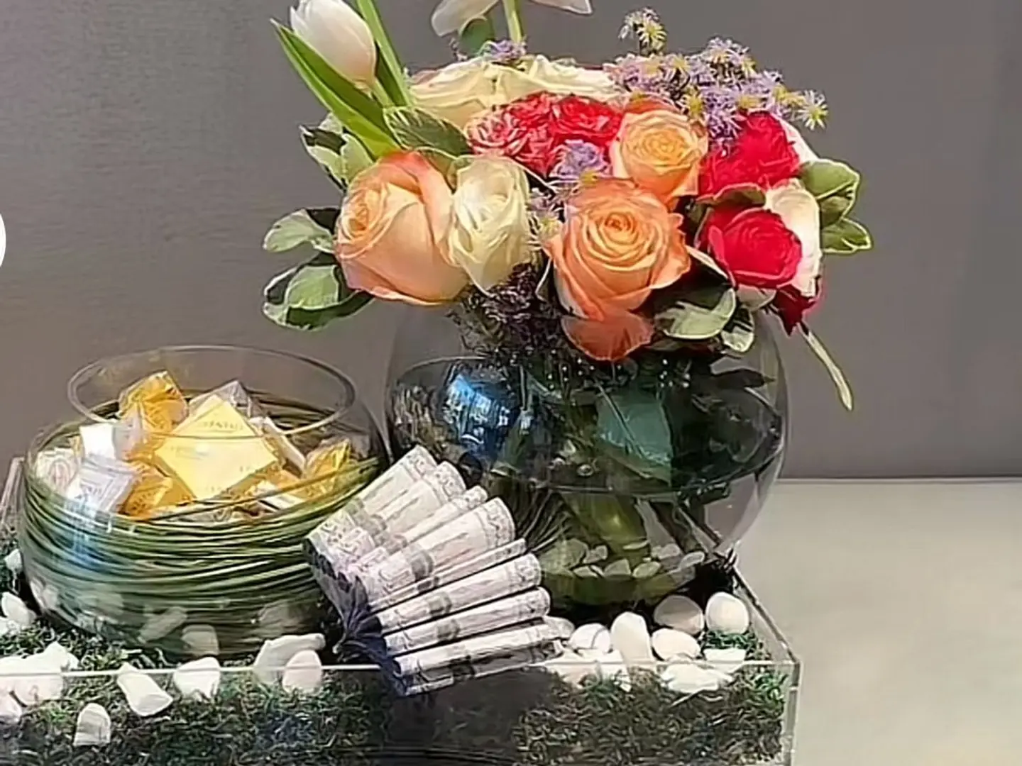 استاند اكريلك وفازة شوكولاتة ربع كيلو باتشي