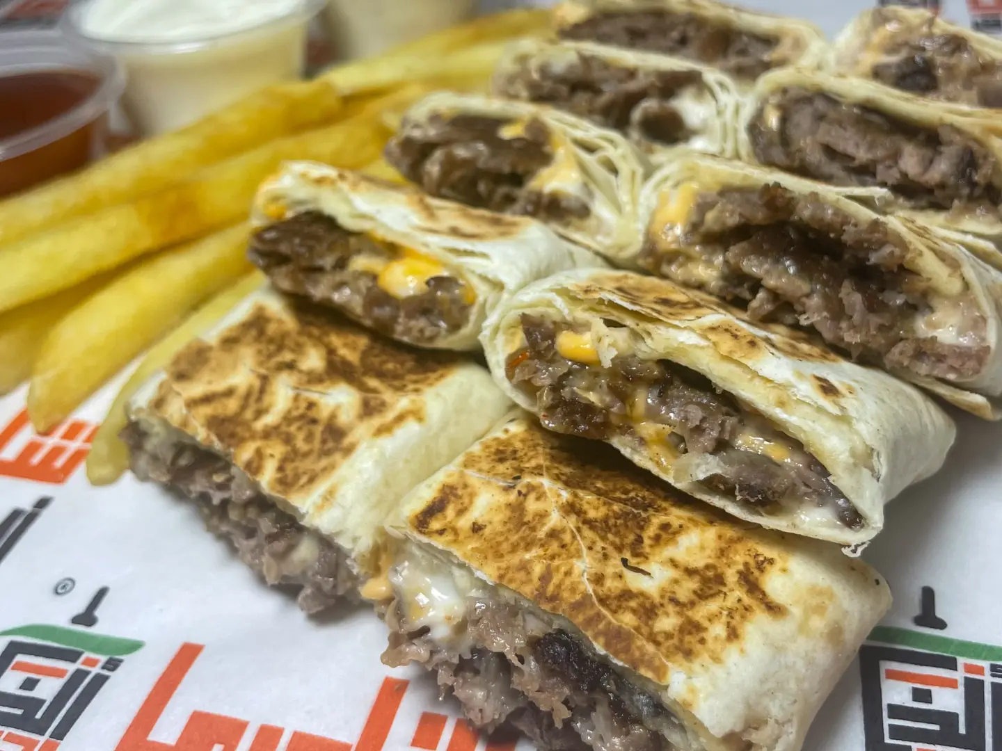 صحن عربي لحم صغير