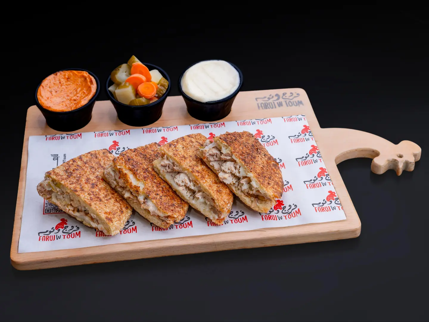 كعكة دجاج وجبنة