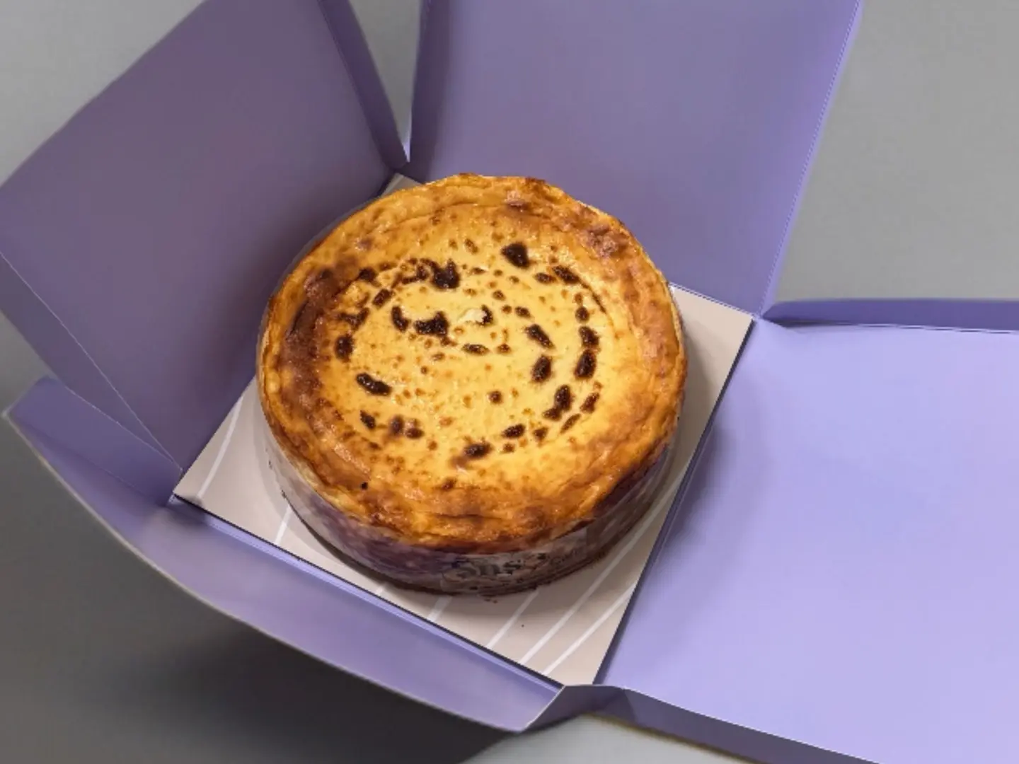 Luxury Madrid Cheesecake Large