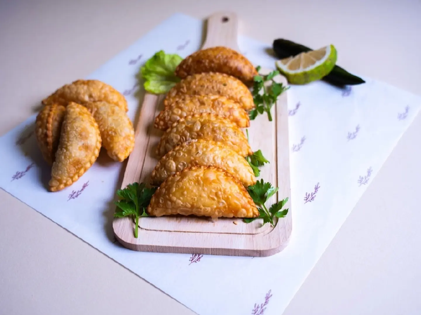 سمبوسة بف لحم