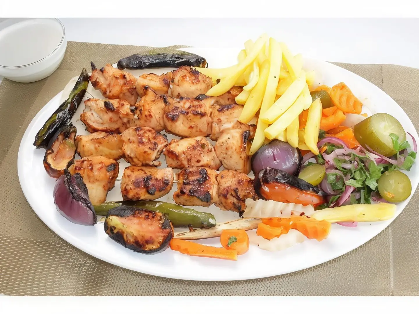 1 Kg Shish Tawook 16 Skewers