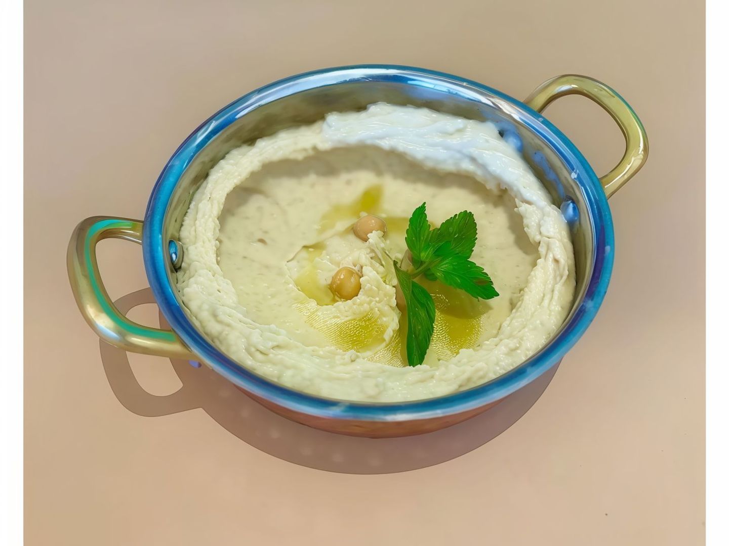 Rumi Hummus