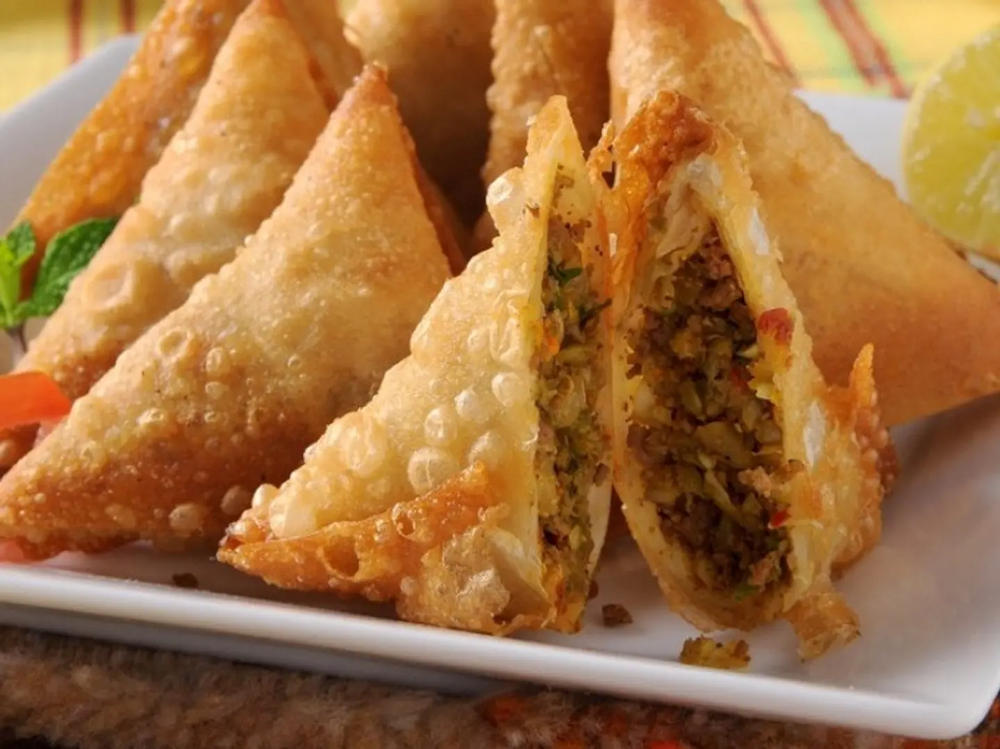 سمبوسه دجاج