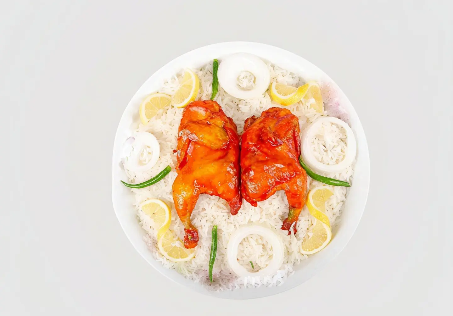 ربع دجاج مندي مع أرز بخاري صغير