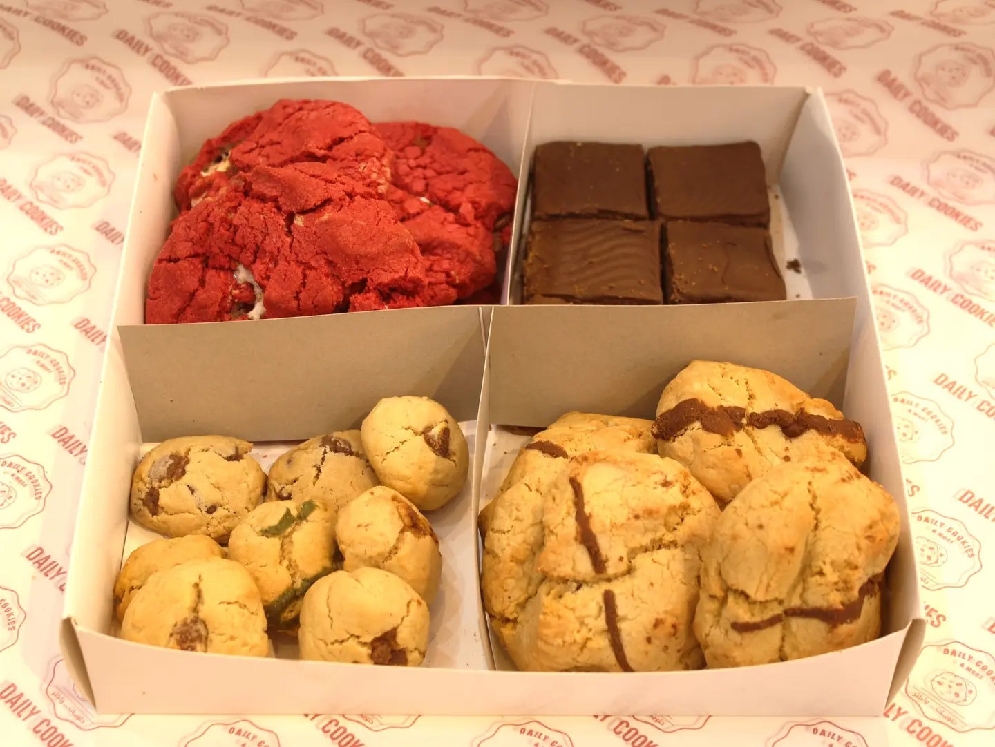 Daily Cookies Box