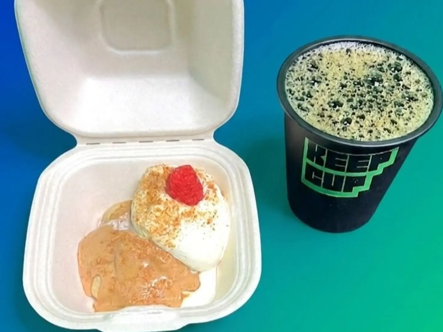 Lotus Cookie Pudding + Hot Meduim Coffee
