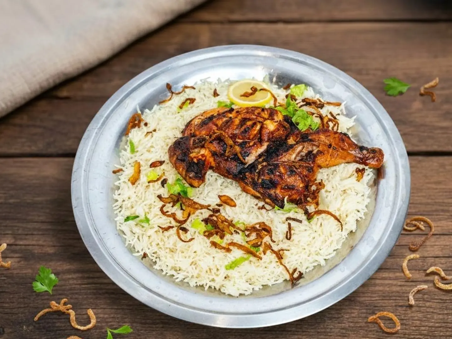 نص دجاج فحم