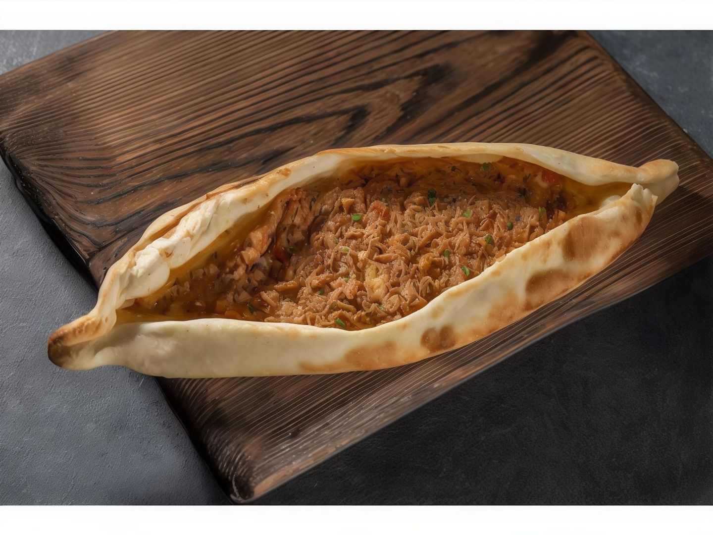 Qishbashli Meat Pie