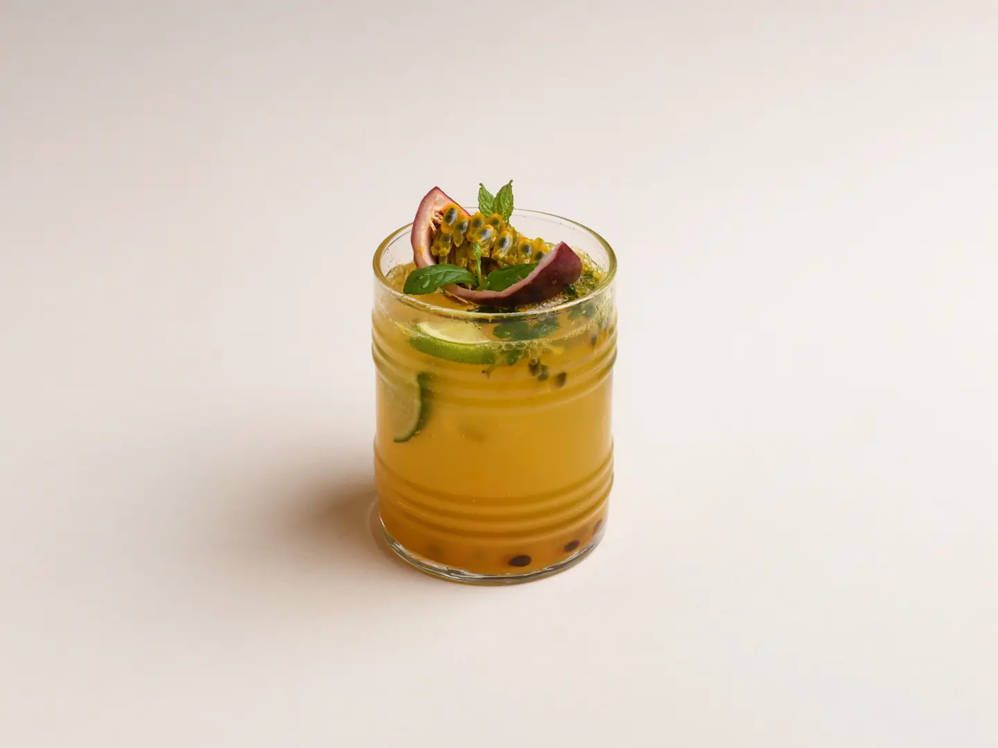 Passion Fruits Mojito